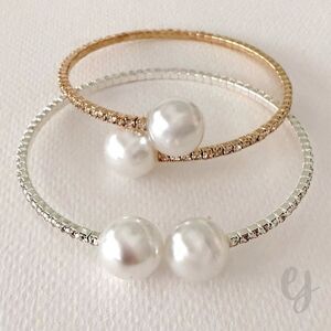 Set of 2 Open Cuff Bangle Bracelets with Pearl Closure in Silver and Gold Tone